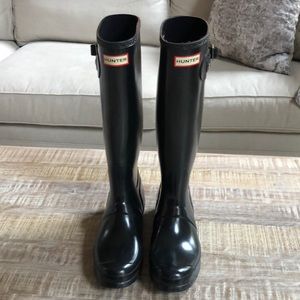Hunter Rain Boots with original tall boot socks